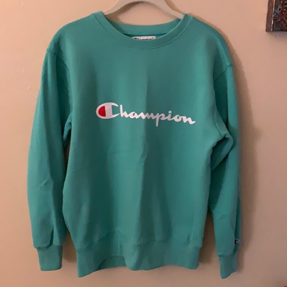 Champion Tops - ‼️SOLD‼️ Champion crew neck pullover!
